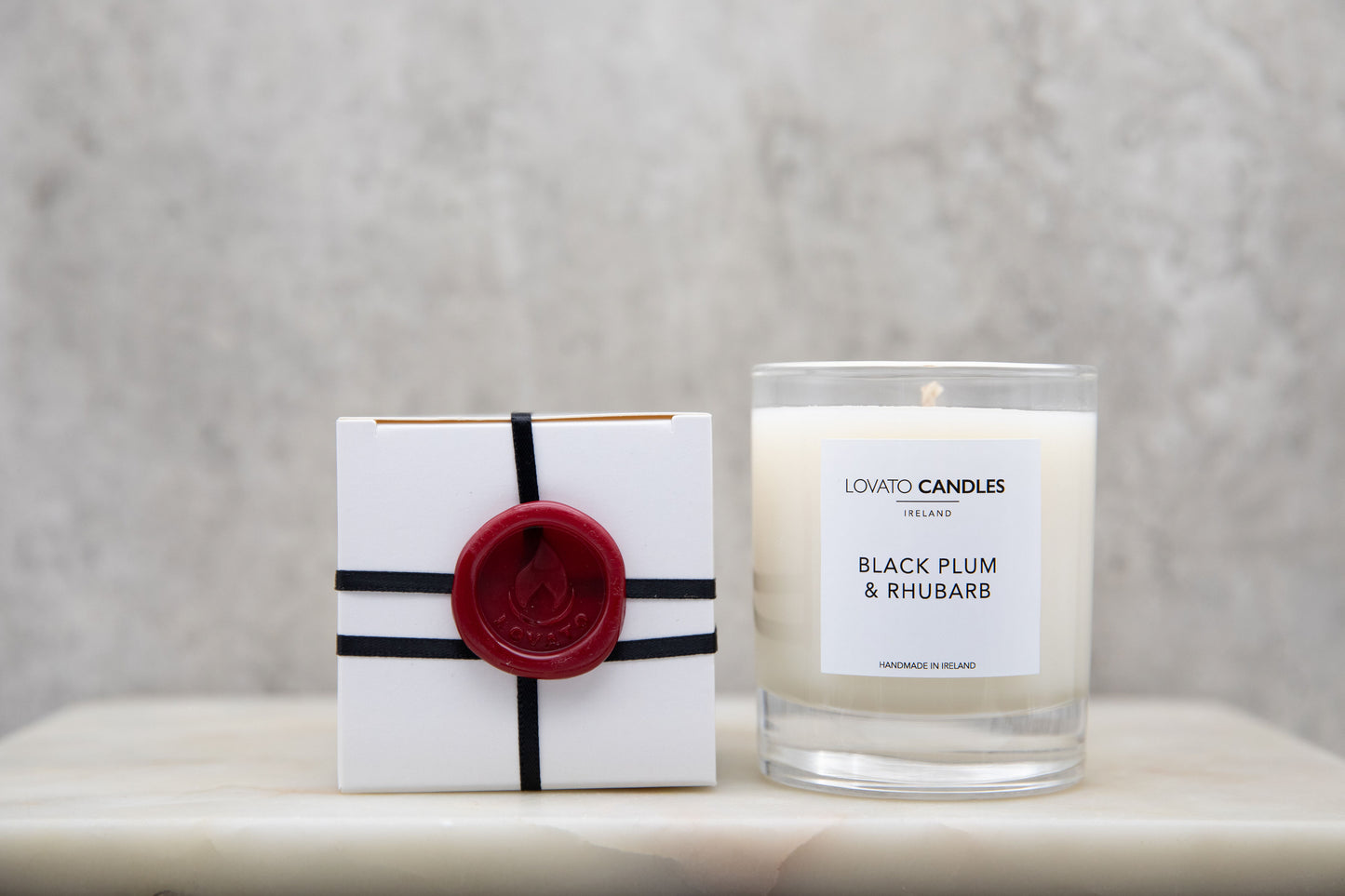 Clear Scented Candle with Luxury White Box - Black Plum & Rhubarb