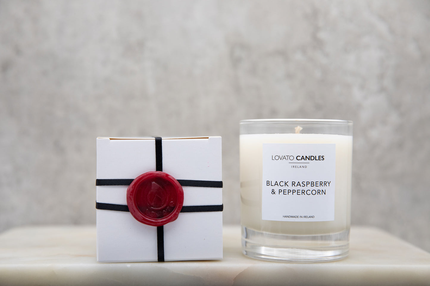 Clear Scented Candle with Luxury White Box - Black Raspberry & Peppercorn