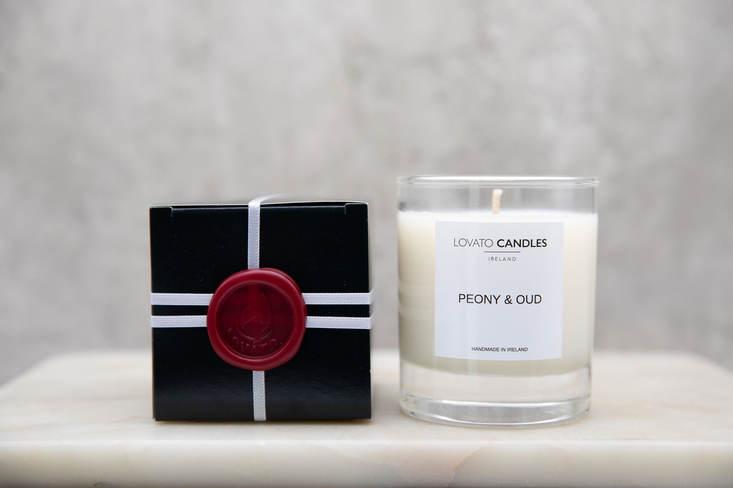 Clear Scented Candle with Luxury Black Box - Peony & Oud