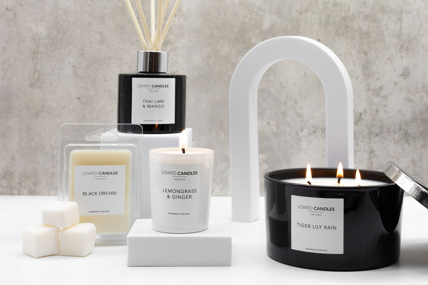 White Votive Candle - Mandarin & Sandalwood
