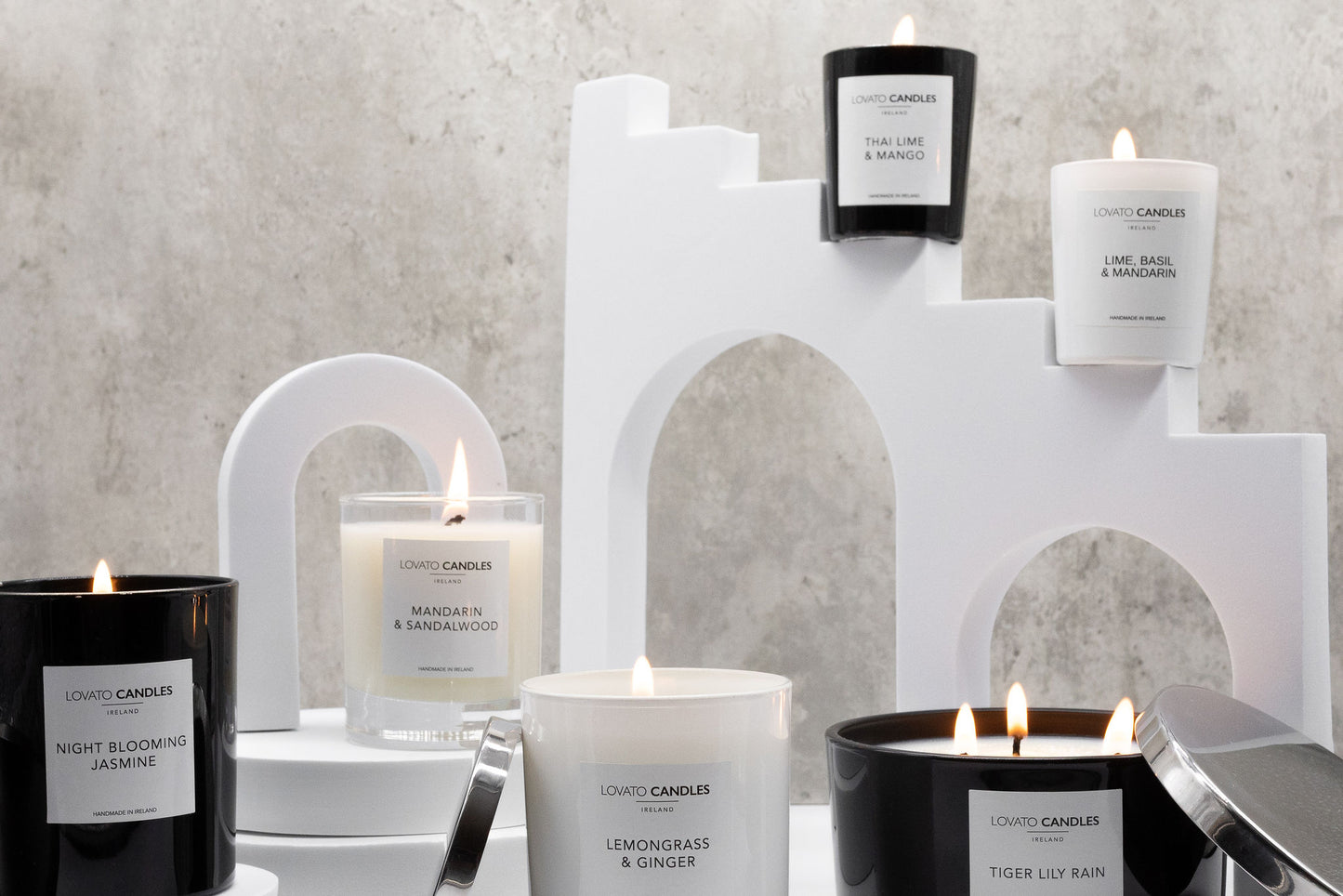 Black 3-Wick Candle - Fresh Linen
