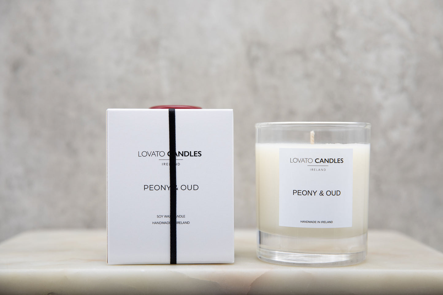 Clear Scented Candle with Luxury White Box - Peony & Oud