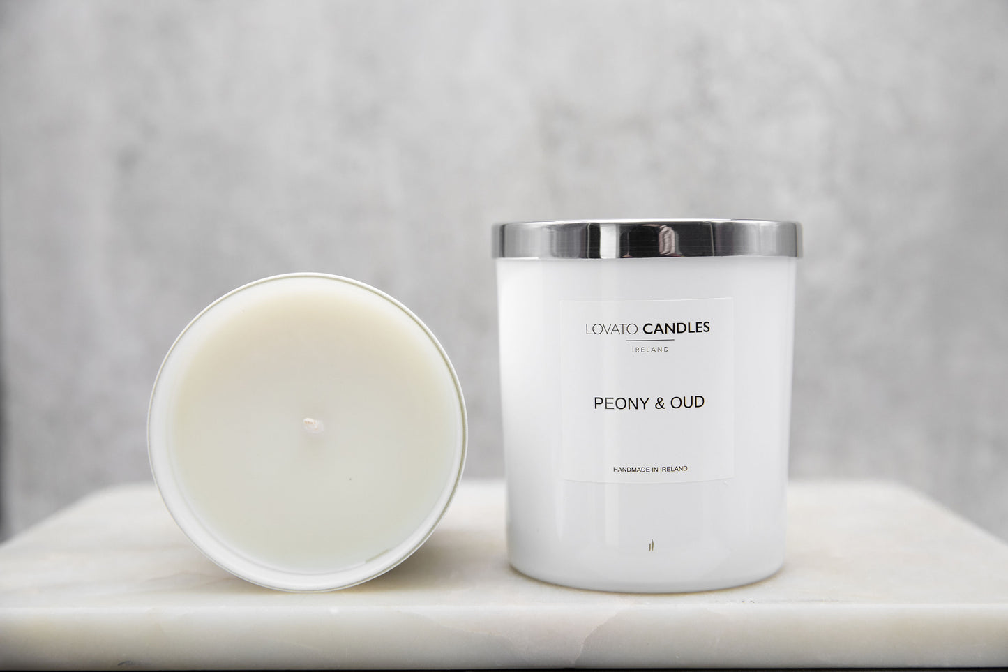 Luxury White Candle - Peony & Oud